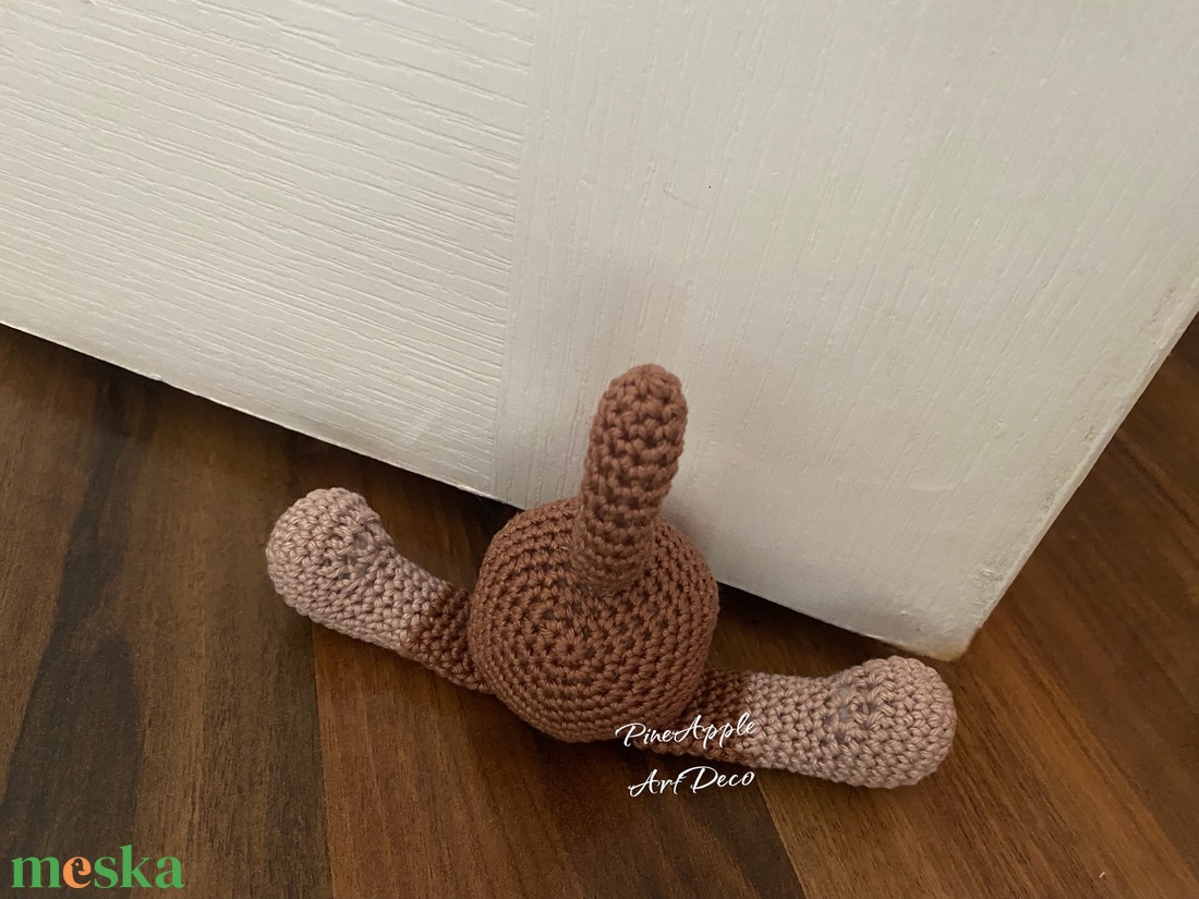 Horgolt tacskó ajtótámasz amigurumi (Messza) - otthon & életmód - dekoráció - ajtó- és ablak dekoráció - ajtótámasz - Meska.hu Horgolt tacskó ajtótámasz amigurumi (Messza) - otthon & életmód - dekoráció - ajtó- és ablak dekoráció - ajtótámasz - Meska.hu