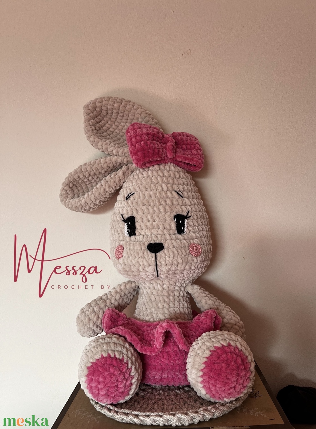 Horgolt öltöztethető kislány nyuszi amigurumi (Messza) - játék & sport - plüssállat & játékfigura - nyuszi - Meska.hu Horgolt öltöztethető kislány nyuszi amigurumi (Messza) - játék & sport - plüssállat & játékfigura - nyuszi - Meska.hu