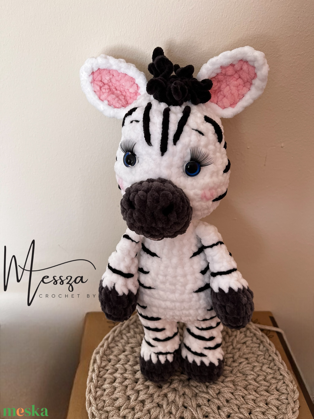 Horgolt Zebra amigurumi (Messza) - játék & sport - plüssállat & játékfigura - plüss mesefigurák - Meska.hu Horgolt Zebra amigurumi (Messza) - játék & sport - plüssállat & játékfigura - plüss mesefigurák - Meska.hu