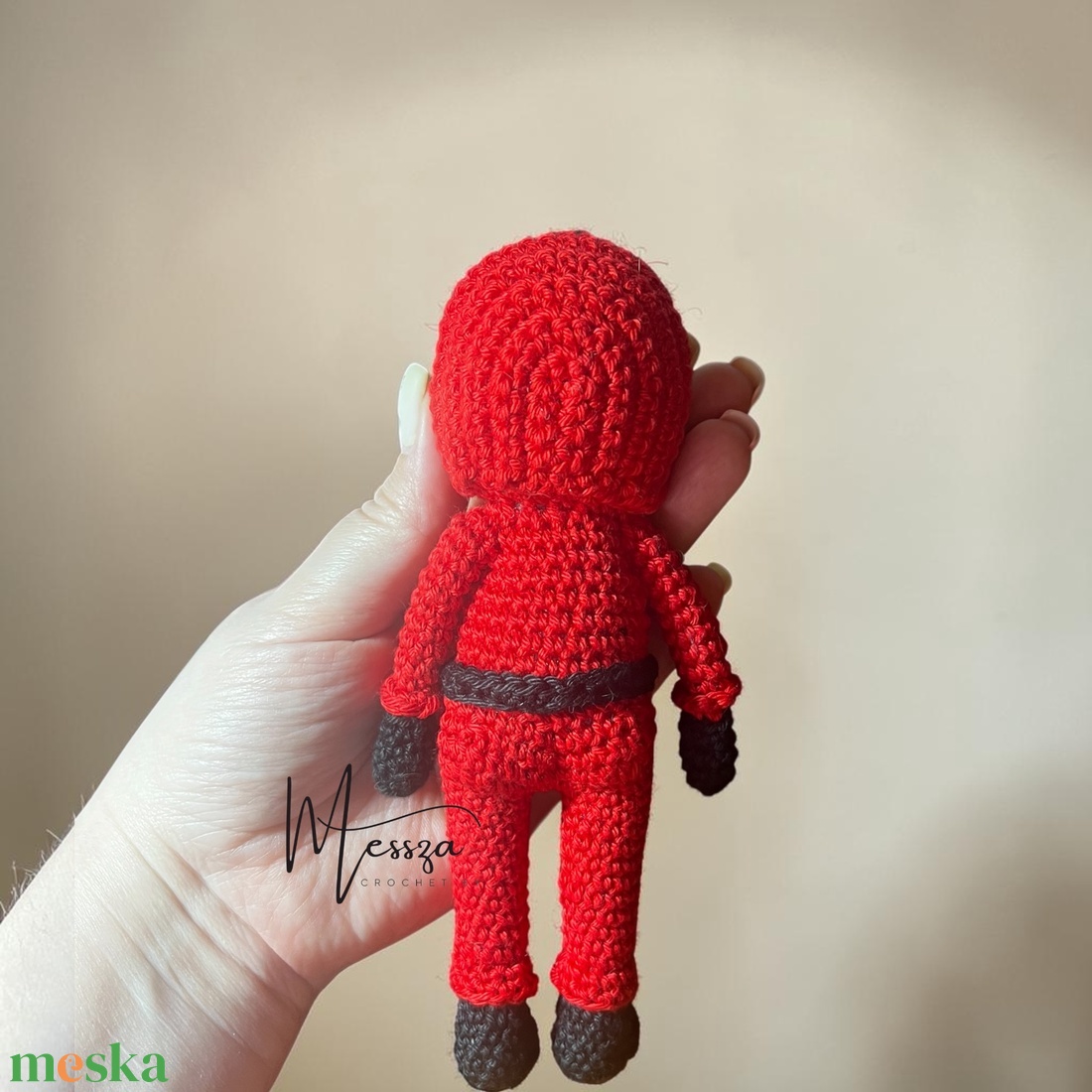 Horgolt Squid game őr baba amigurumi (Messza) - játék & sport - plüssállat & játékfigura - ember - Meska.hu