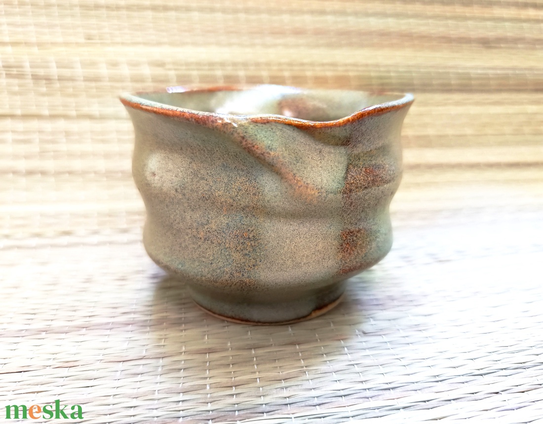 Teáscsésze elegáns gyűrődéssel - otthon & életmód - konyhafelszerelés, tálalás - tálalás - bögre & csésze - Meska.hu Teáscsésze elegáns gyűrődéssel - otthon & életmód - konyhafelszerelés, tálalás - tálalás - bögre & csésze - Meska.hu