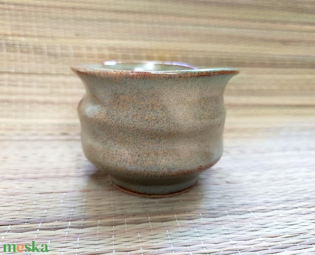 Teáscsésze elegáns gyűrődéssel - otthon & életmód - konyhafelszerelés, tálalás - tálalás - bögre & csésze - Meska.hu Teáscsésze elegáns gyűrődéssel - otthon & életmód - konyhafelszerelés, tálalás - tálalás - bögre & csésze - Meska.hu