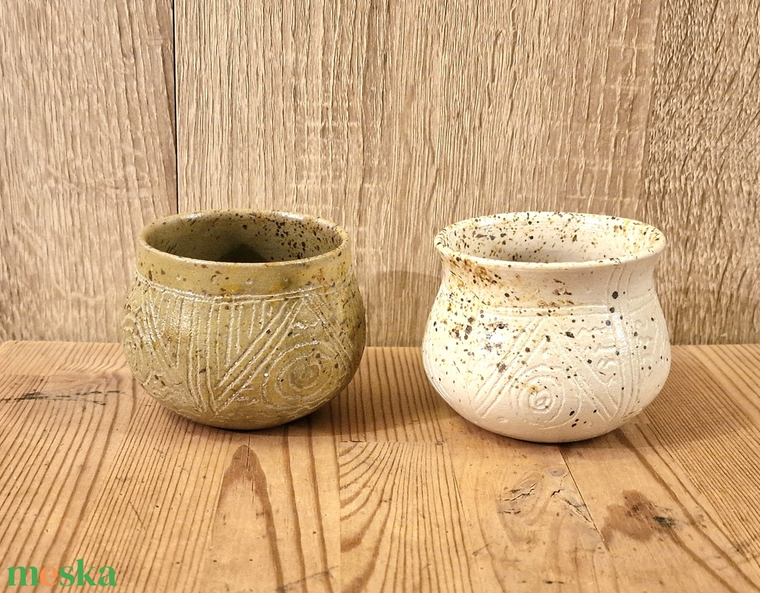 Korongozott viking mintás kerámia csésze - otthon & életmód - konyhafelszerelés, tálalás - tálalás - bögre & csésze - Meska.hu