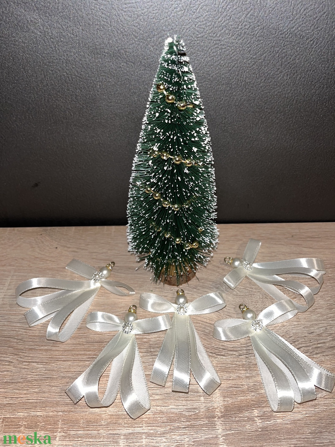 5 db szatén angyalka dísz - karácsony - karácsonyi lakásdekoráció - karácsonyfadíszek - Meska.hu