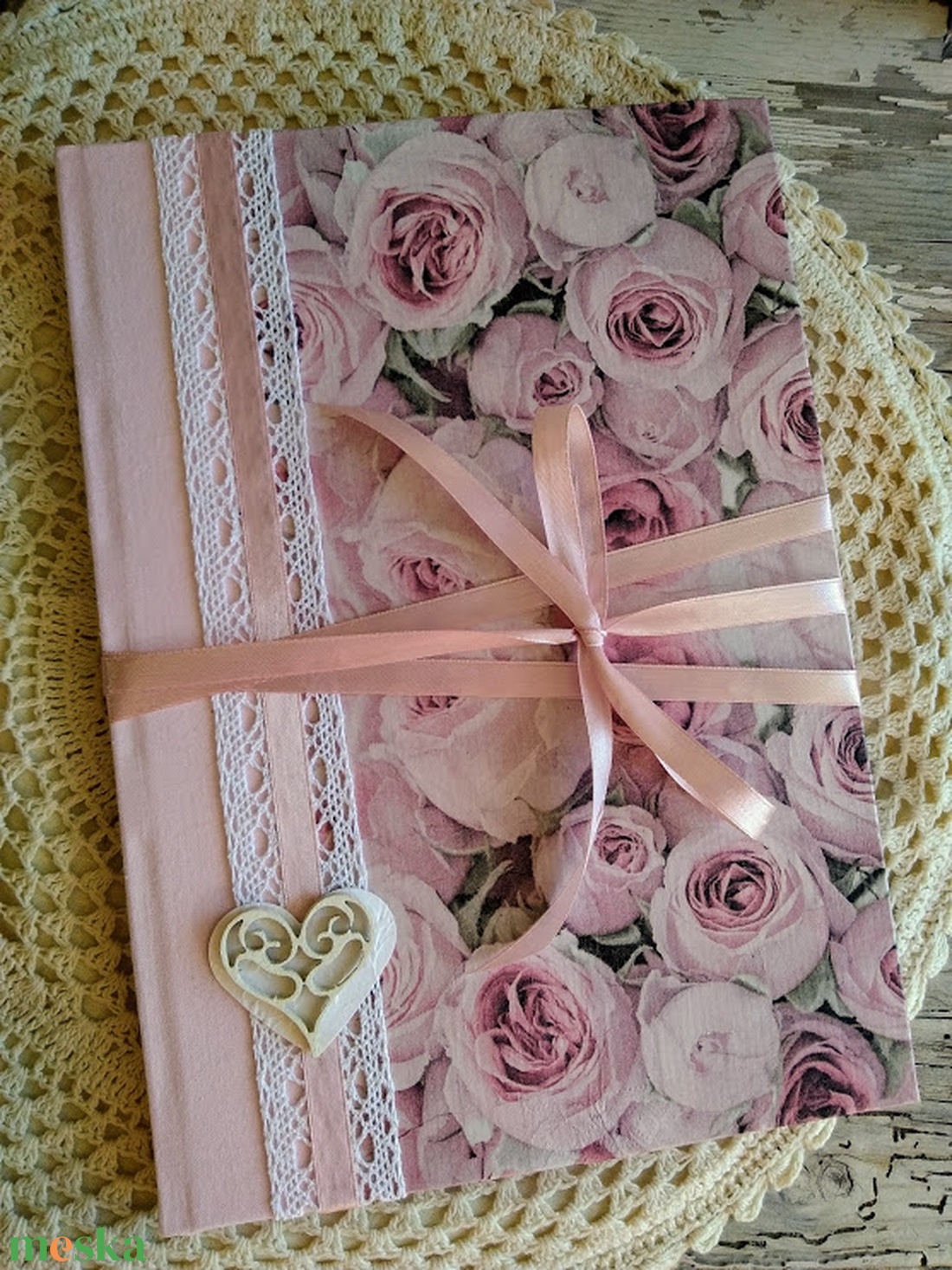 Rózsaszín rózsás esküvői vendégkönyv - esküvő - emlék & ajándék - vendégkönyv - Meska.hu