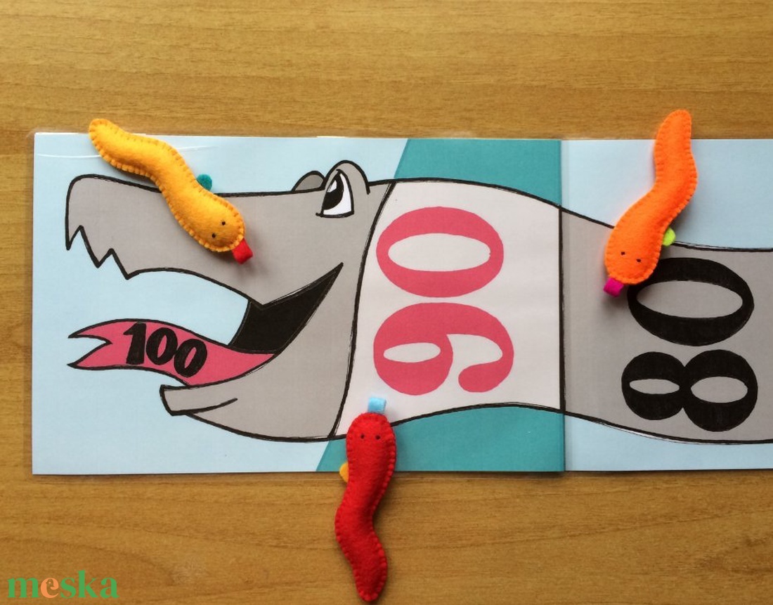 Kukacvető, célba dobást gyakorló családi társasjáték 8 db filc állatfigurával - baba - mama - baba játékok - waldorf játékok - Meska.hu