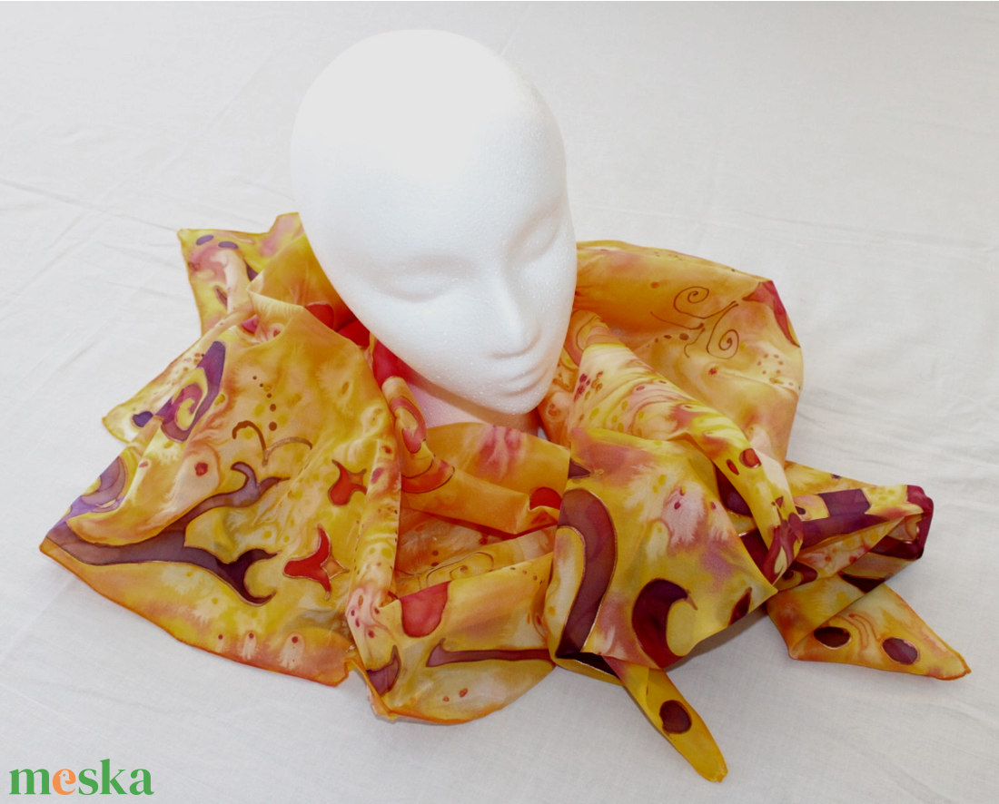 Őszi hangulatú selyemkendő - ruha & divat - sál, sapka, kendő - kendő - Meska.hu