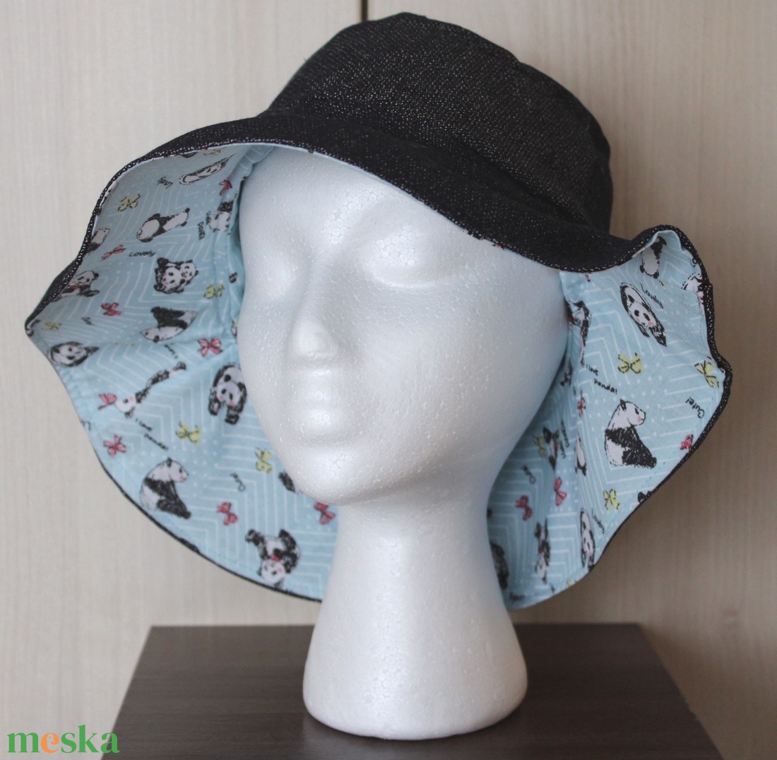 Kifordítható nyári mintás kalap - inside-out bucket hat - panda mintával - ruha & divat - sál, sapka, kendő - kalap - Meska.hu