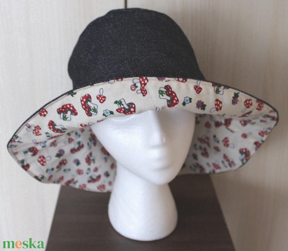 Kifordítható nyári mintás kalap - inside-out bucket hat - gomba mintával - ruha & divat - sál, sapka, kendő - kalap - Meska.hu