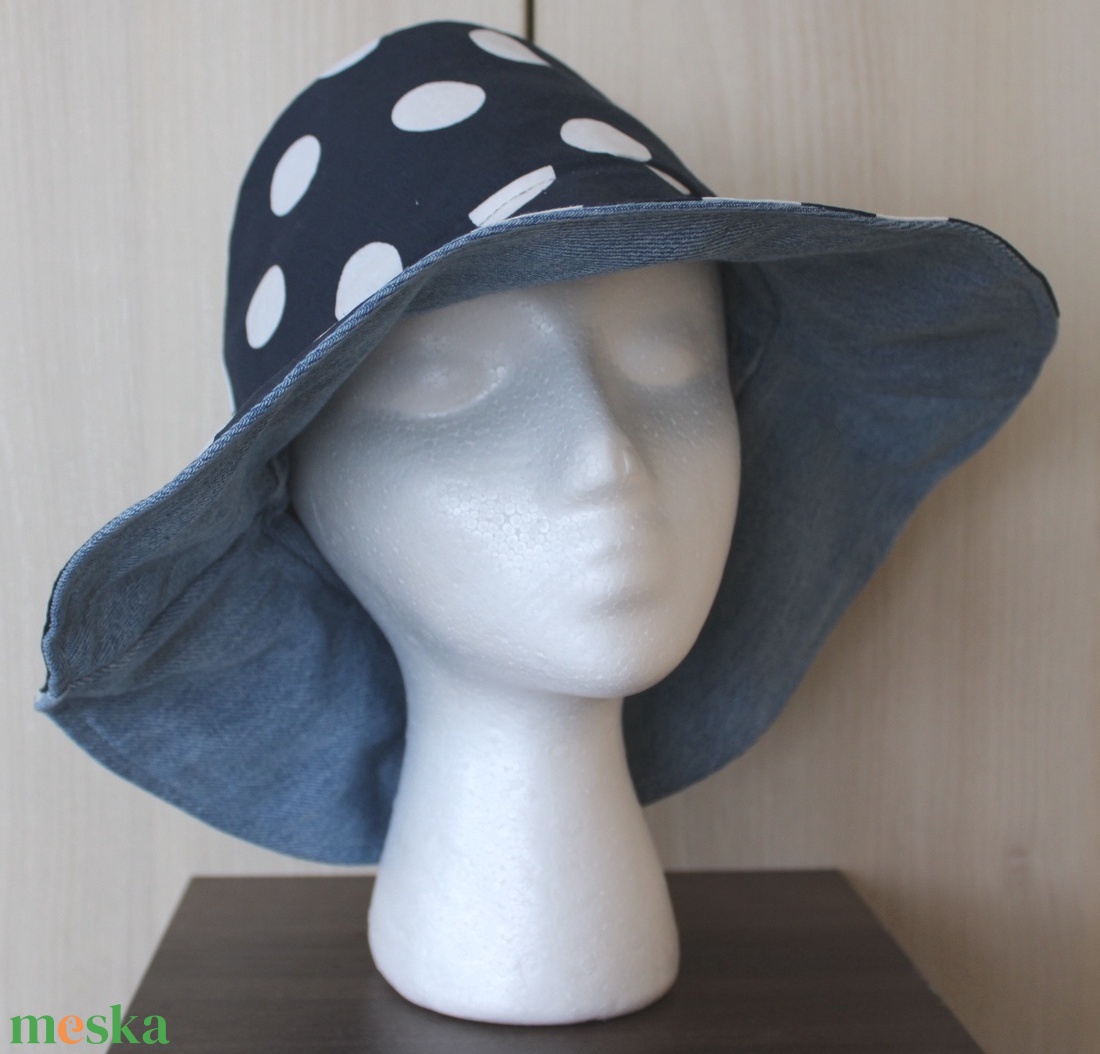 Kifordítható nyári mintás kalap - inside-out bucket hat - nagy pöttyös mintával - ruha & divat - sál, sapka, kendő - kalap - Meska.hu
