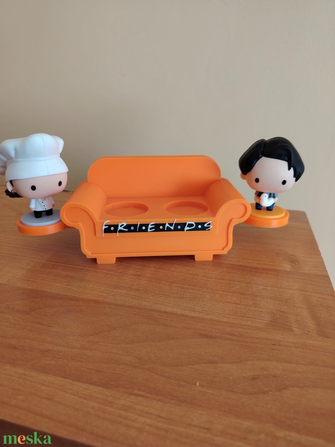 Jóbarátok McDonald's friends figura tartó állvány - otthon & életmód - dekoráció - asztal és polc dekoráció - asztaldísz - Meska.hu