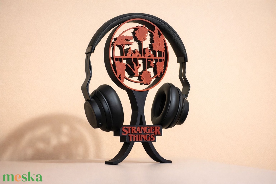 Stranger Things fejhallgató tartó - otthon & életmód - tárolás & rendszerezés - íróasztali tároló - Meska.hu