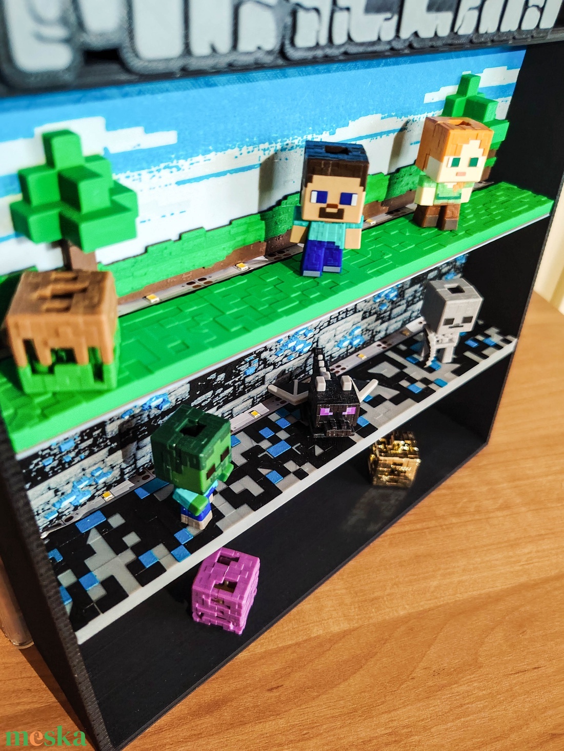 Minecraft Kinder Joy figura tartó állvány - otthon & életmód - dekoráció - asztal és polc dekoráció - asztaldísz - Meska.hu