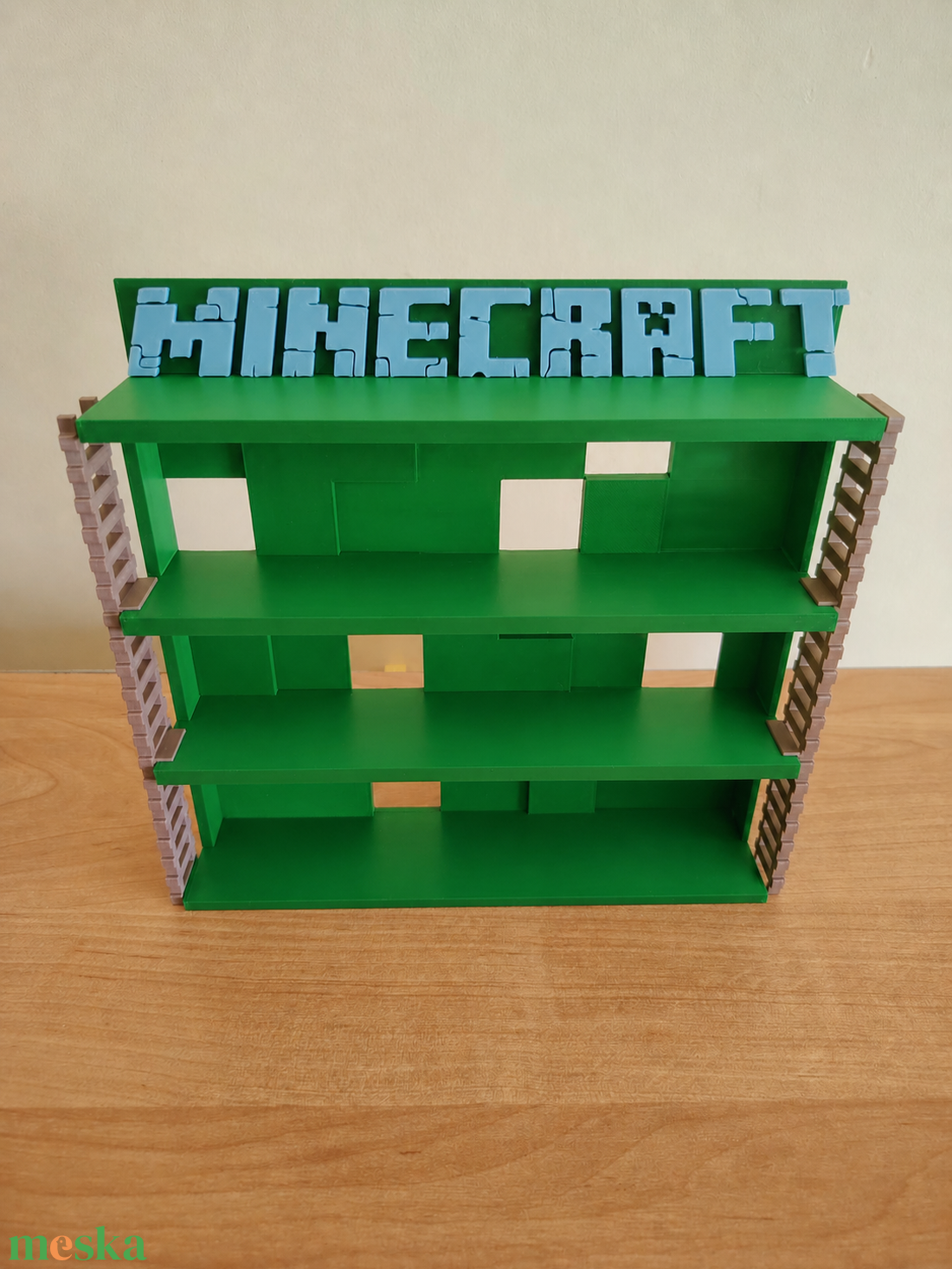 Minecraft kinder figura tartó - otthon & életmód - dekoráció - asztal és polc dekoráció - asztaldísz - Meska.hu