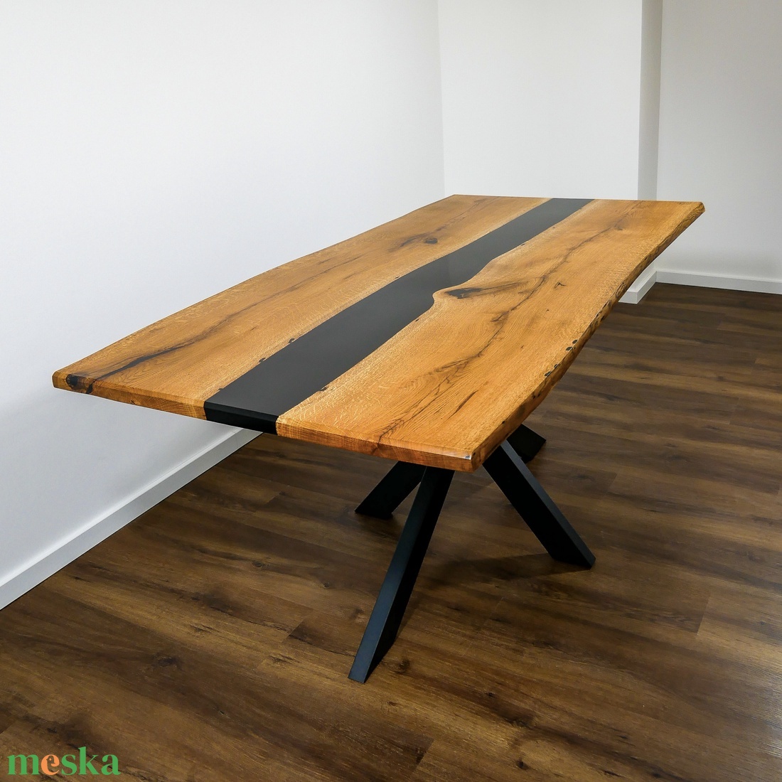 Epoxy-Tölgy étkezőasztal - otthon & életmód - bútor - asztal - Meska.hu Epoxy-Tölgy étkezőasztal - otthon & életmód - bútor - asztal - Meska.hu