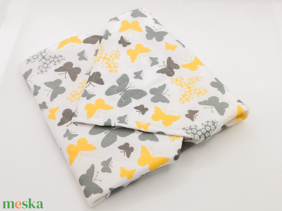 Lepkés textil szalvéta, élelmiszerbiztos PUL anyaggal - otthon & életmód - konyhafelszerelés, tálalás - konyhai textil - szalvéta - Meska.hu Lepkés textil szalvéta, élelmiszerbiztos PUL anyaggal - otthon & életmód - konyhafelszerelés, tálalás - konyhai textil - szalvéta - Meska.hu
