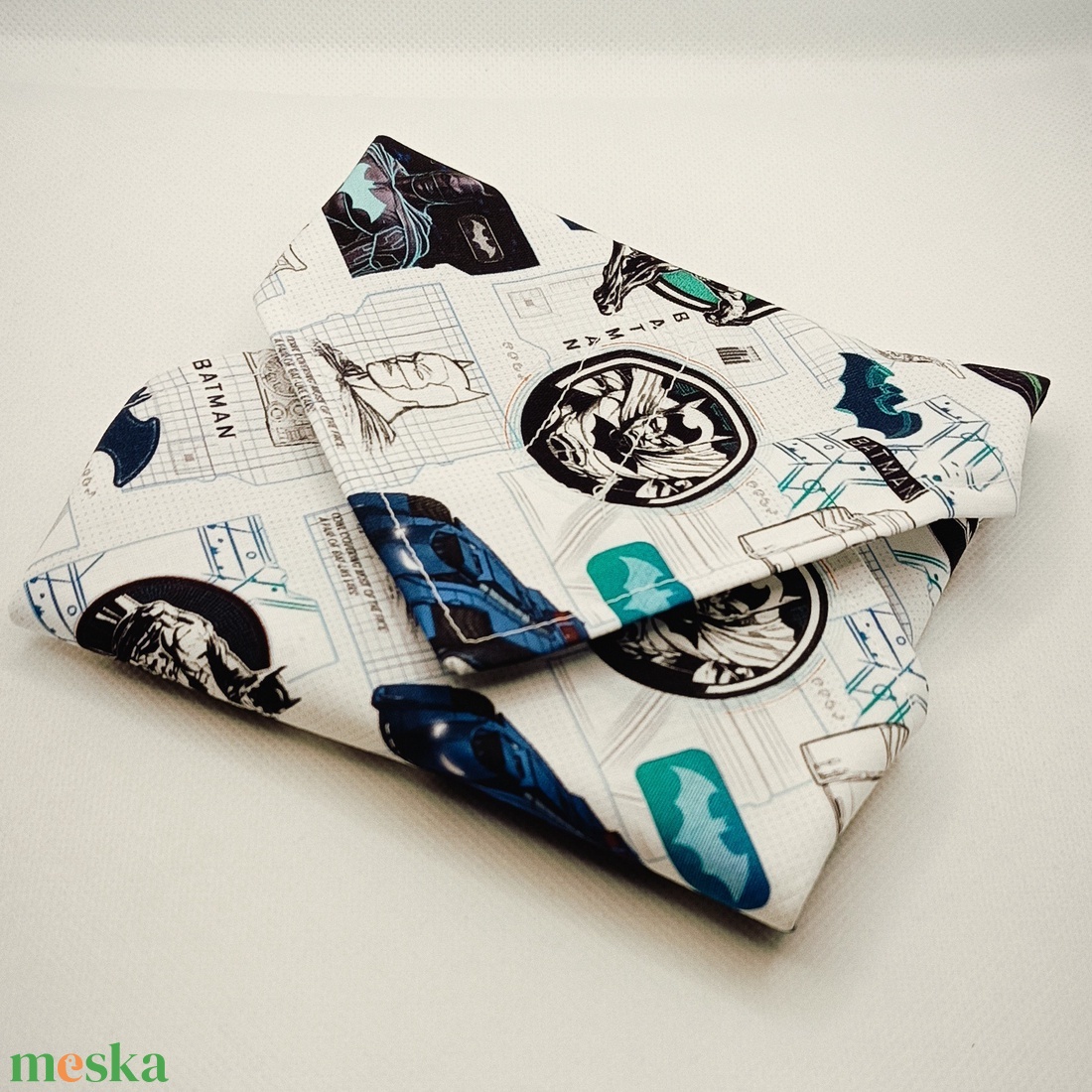 Batman gyermek textil szalvéta, élelmiszerbiztos PUL anyaggal - otthon & életmód - konyhafelszerelés, tálalás - konyhai textil - szalvéta - Meska.hu