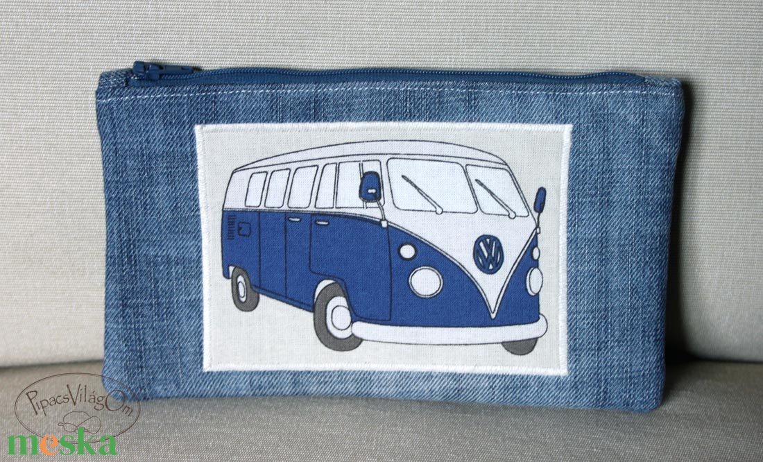 Volkswagen motívummal díszített neszesszer, kék - táska & tok - neszesszer - Meska.hu Volkswagen motívummal díszített neszesszer, kék - táska & tok - neszesszer - Meska.hu