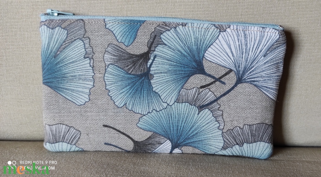 Ginkgo lapos neszesszer - táska & tok - neszesszer - Meska.hu Ginkgo lapos neszesszer - táska & tok - neszesszer - Meska.hu