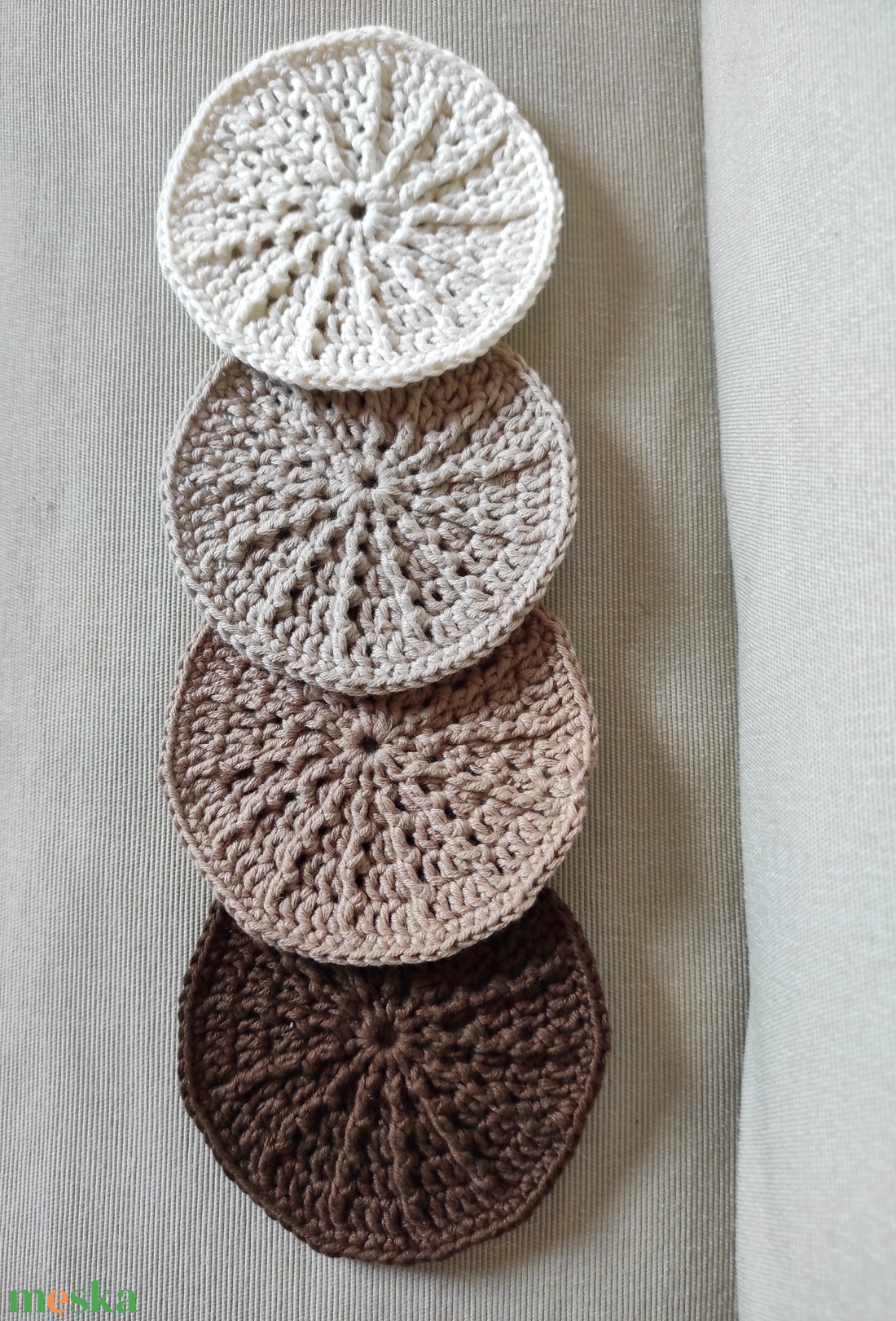 Horgolt poháralátét szett, bézs-barna - otthon & életmód - konyhafelszerelés, tálalás - tálalás - tányér- és poháralátét - Meska.hu