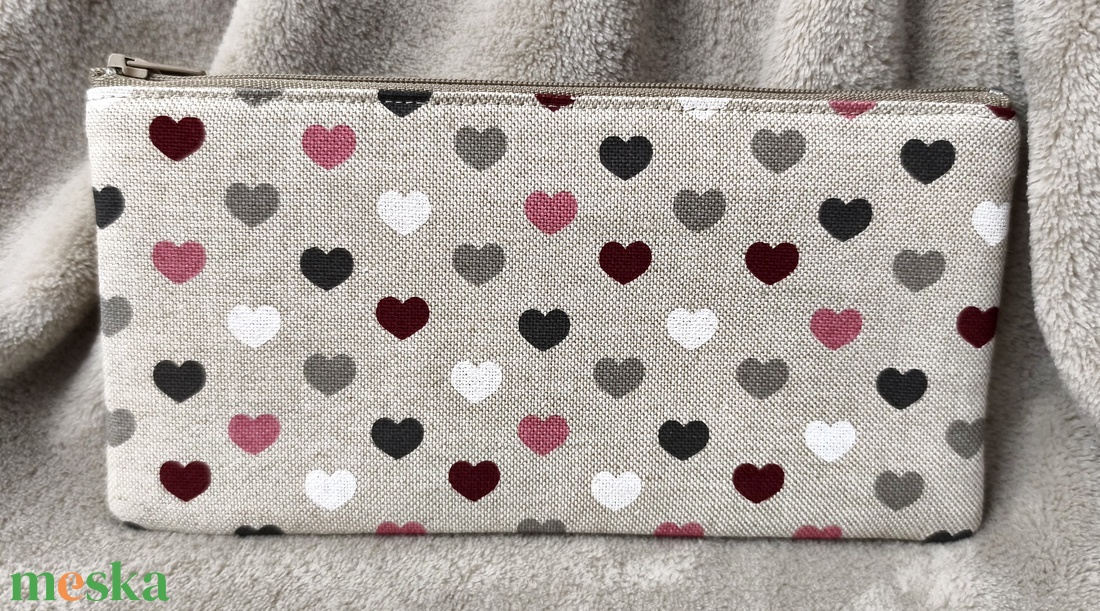 Szívecskés lapos neszesszer - táska & tok - neszesszer - Meska.hu