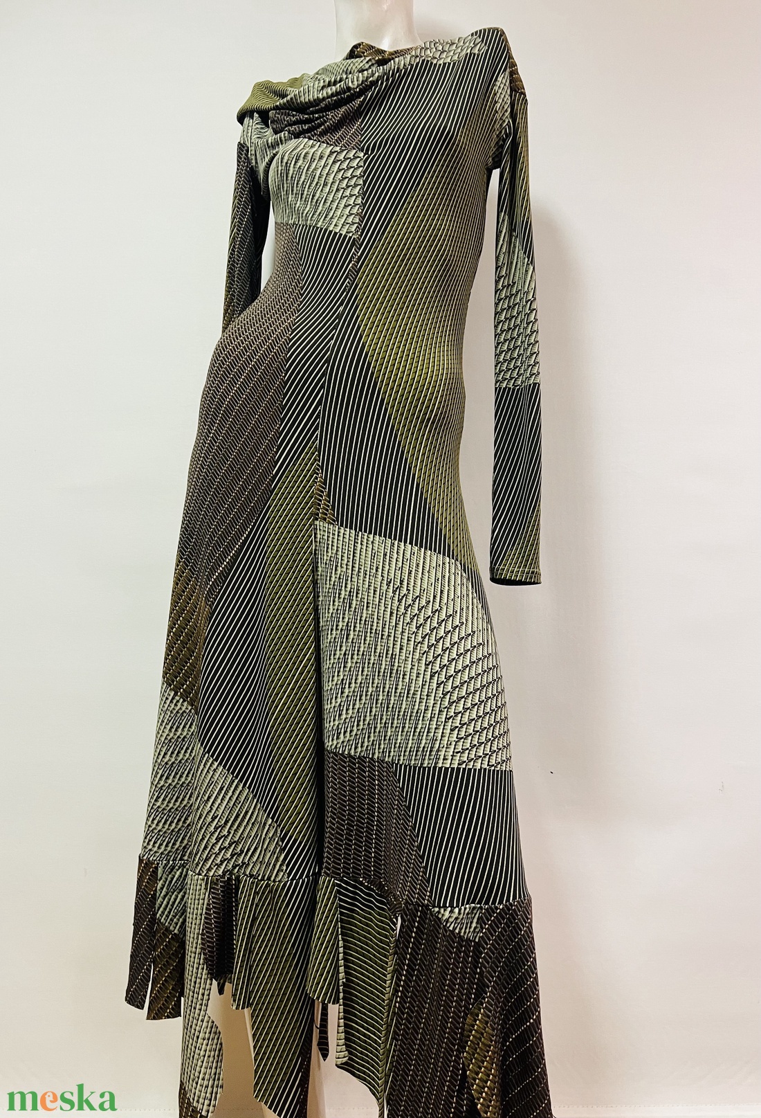 Asszimetrikus hosszú zöld ruha - ruha & divat - női ruha - pulóver - Meska.hu