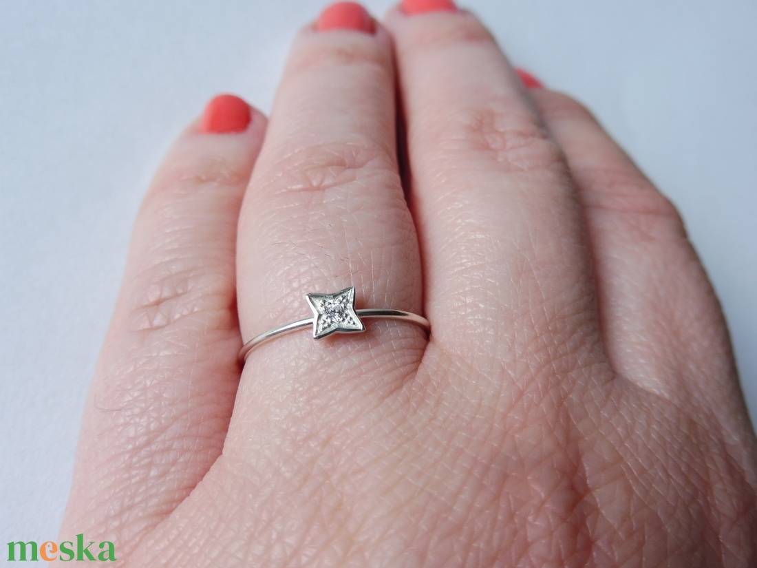 ezüst gyűrű csillag formával   - ékszer - gyűrű - vékony gyűrű - Meska.hu