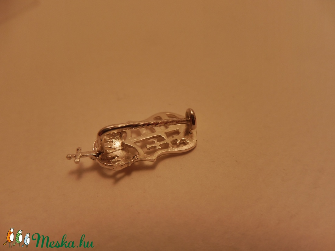 ezüst címer kitűző   -30% -  - Meska.hu