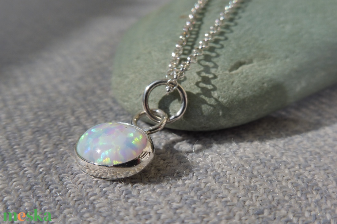 ezüst opálos medál - ékszer - nyaklánc - medál - Meska.hu