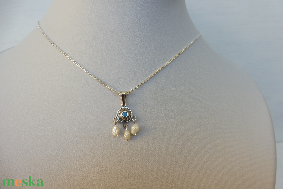 3 mozgó gyöngyös ezüstmedál - ékszer - nyaklánc - medál - Meska.hu