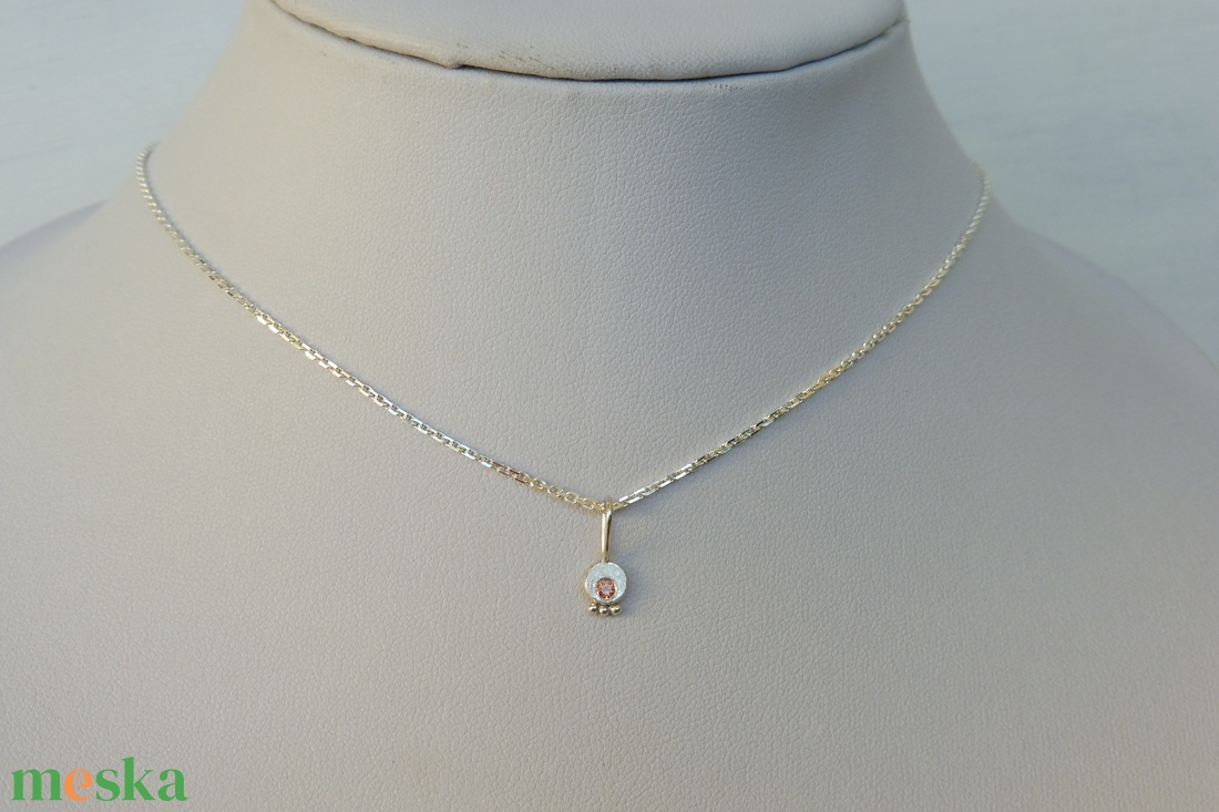 narancs színű zafíros ezüstmedál lánccal - ékszer - nyaklánc - medálos nyaklánc - Meska.hu