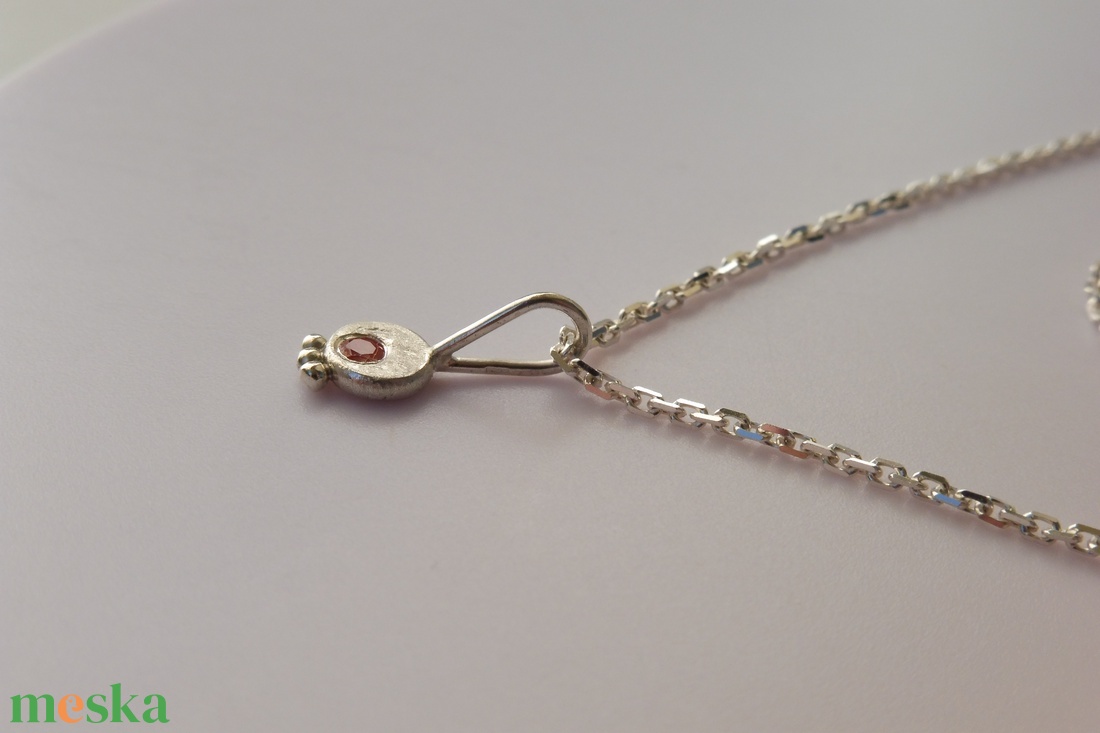 narancs színű zafíros ezüstmedál lánccal - ékszer - nyaklánc - medálos nyaklánc - Meska.hu