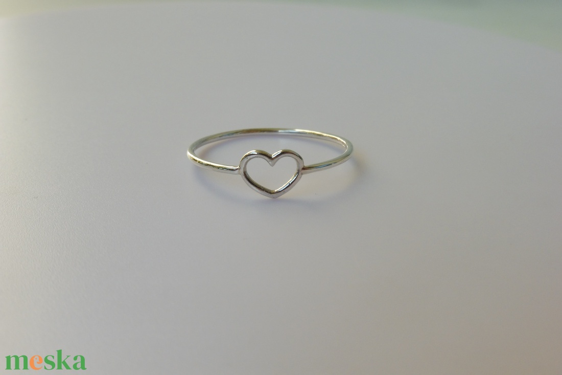 ezüst szív gyűrű - ékszer - gyűrű - vékony gyűrű - Meska.hu