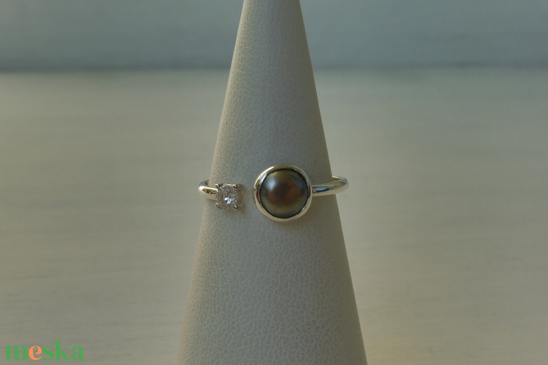 gyöngyös-cirkóniás nyitott ezüstgyűrű - ékszer - gyűrű - gyöngyös gyűrű - Meska.hu