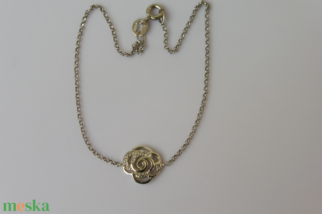 ezüst karkötő köves rózsával - ékszer - karkötő - karkötő medállal - Meska.hu