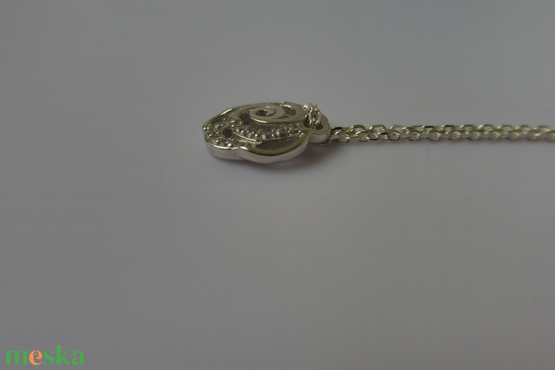 ezüst nyaklánc köves rózsával - ékszer - nyaklánc - medálos nyaklánc - Meska.hu