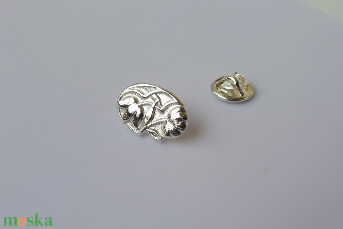 ezüst kitűző szecessziós mintával - ékszer - kitűző és bross - Meska.hu