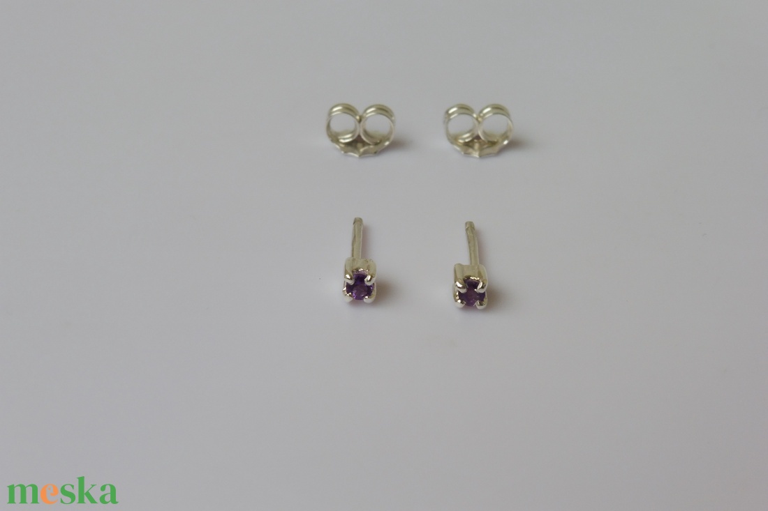 amatisztes ezüst fülbevaló - ékszer - fülbevaló - pötty fülbevaló - Meska.hu