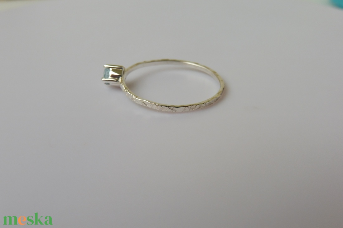 ezüstgyűrű apatittal - ékszer - gyűrű - szoliter gyűrű - Meska.hu