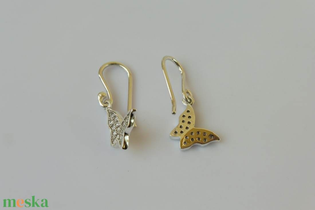 köves pillangós ezüst fülbevaló - ékszer - fülbevaló - lógó fülbevaló - Meska.hu