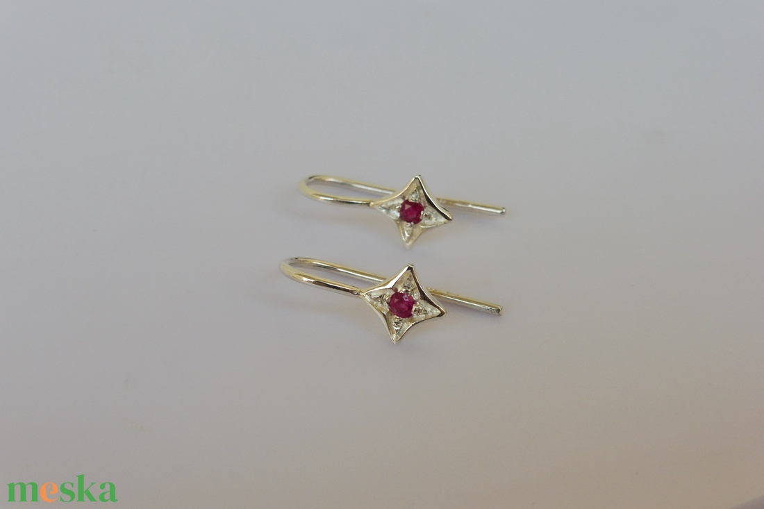 pink zafíros csillag fülbevaló ezüstből - ékszer - fülbevaló - lógó fülbevaló - Meska.hu