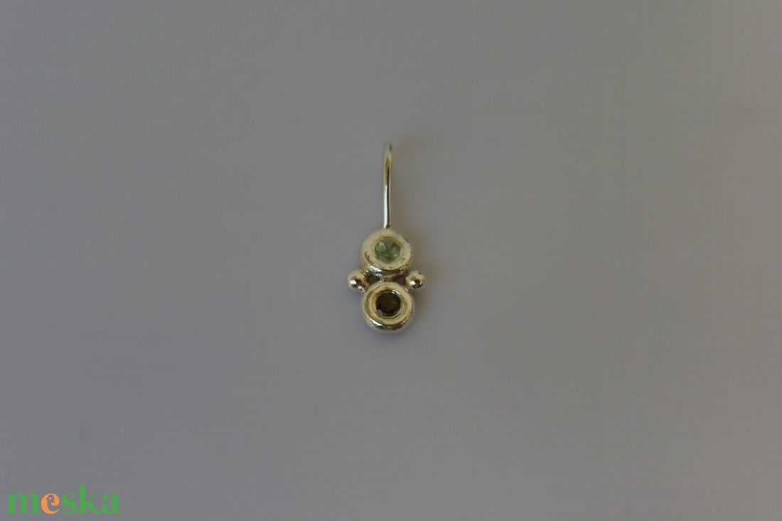 ezüstmedál zöld turmalinokkal - ékszer - nyaklánc - medál - Meska.hu