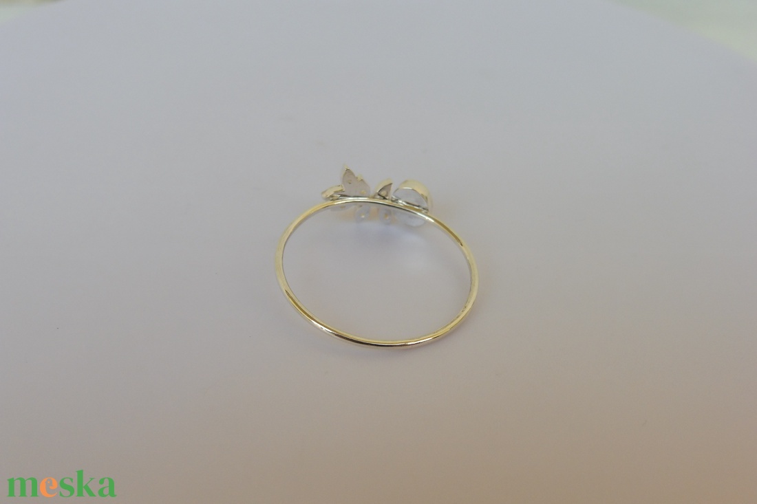 smaragdos sárga zafíros ezüstgyűrű  - ékszer - gyűrű - fonódó gyűrű - Meska.hu