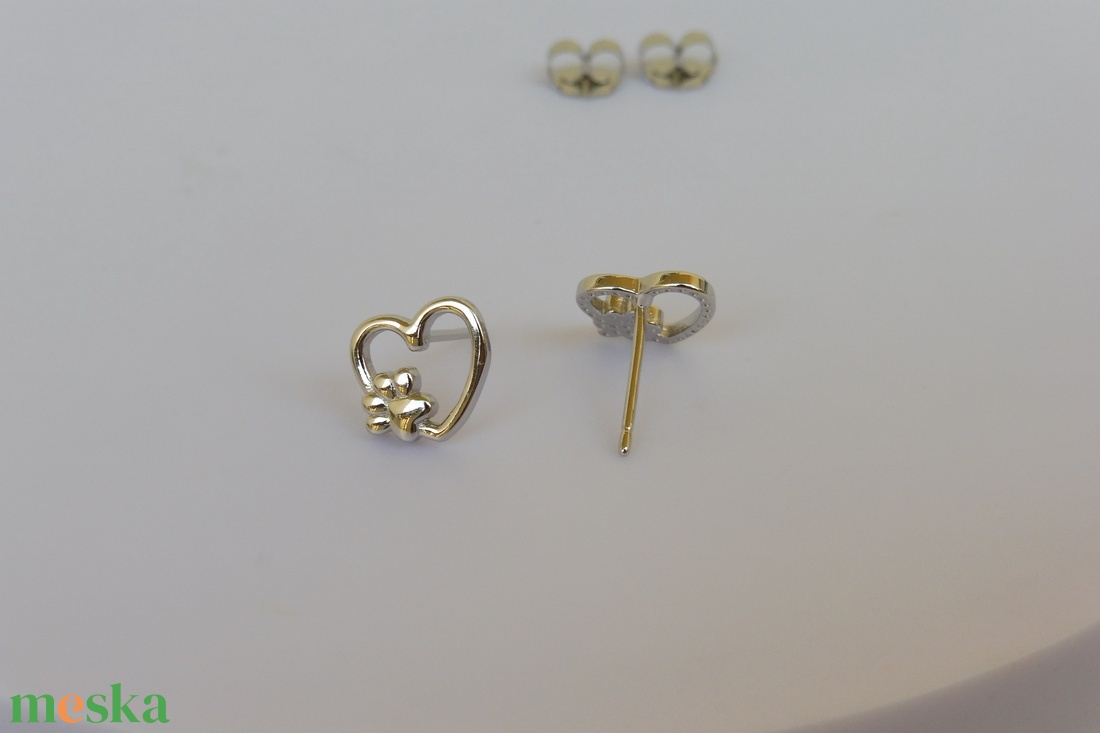 szív tappancs fülbevaló ezüstből - ékszer - fülbevaló - pötty fülbevaló - Meska.hu