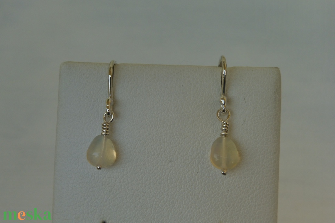 opálos ezüst fülbevaló - ékszer - fülbevaló - lógó fülbevaló - Meska.hu