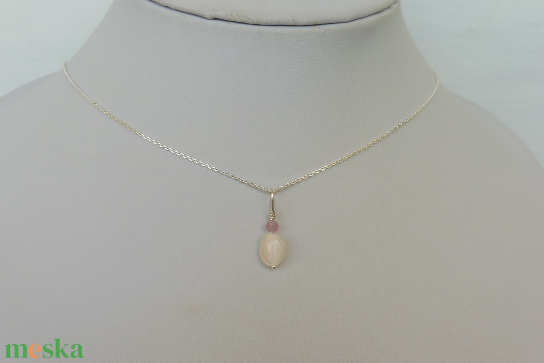 ezüstmedál opállal és turmalinnal - ékszer - nyaklánc - medál - Meska.hu