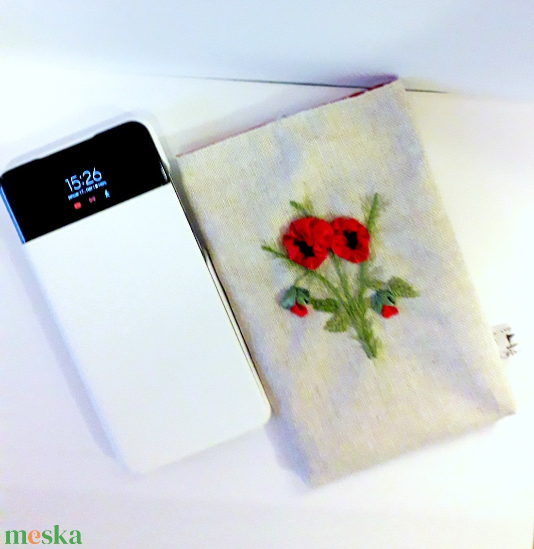 Pipacsos hímzett telefon vagy szemüvegtok - táska & tok - pénztárca & más tok - szemüvegtok - Meska.hu