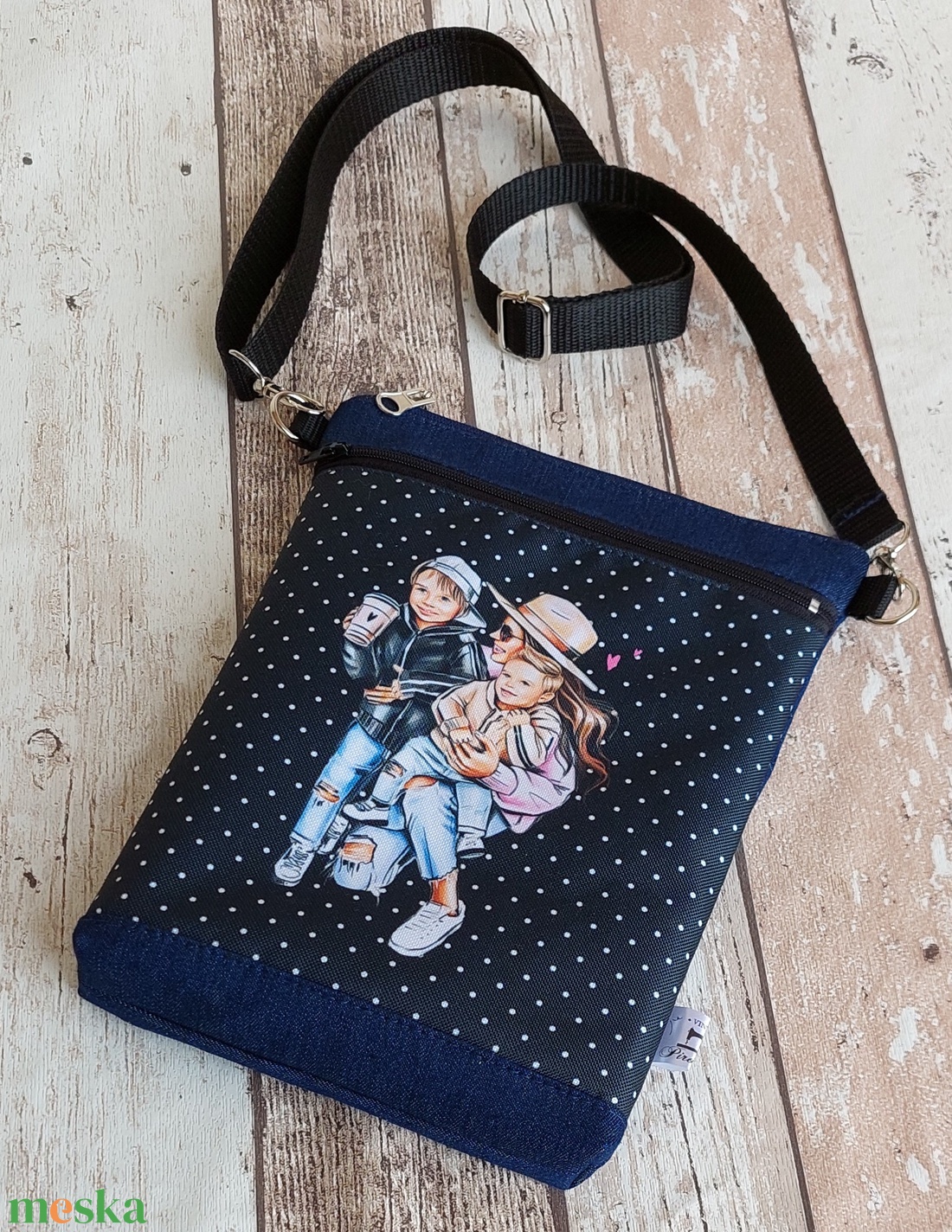  Farmer  crossbody   táska  Anya,gyerekek - táska & tok - kézitáska & válltáska - vállon átvethető táska - Meska.hu