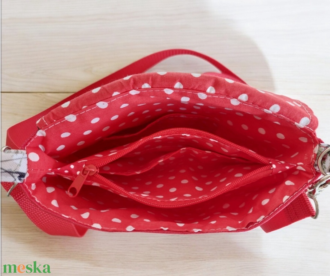 Pipacsos  Vízálló  crossbody  táska ,válltáska,keresztpántos testtáska Sokzsebes két rekeszes - táska & tok - kézitáska & válltáska - vállon átvethető táska - Meska.hu