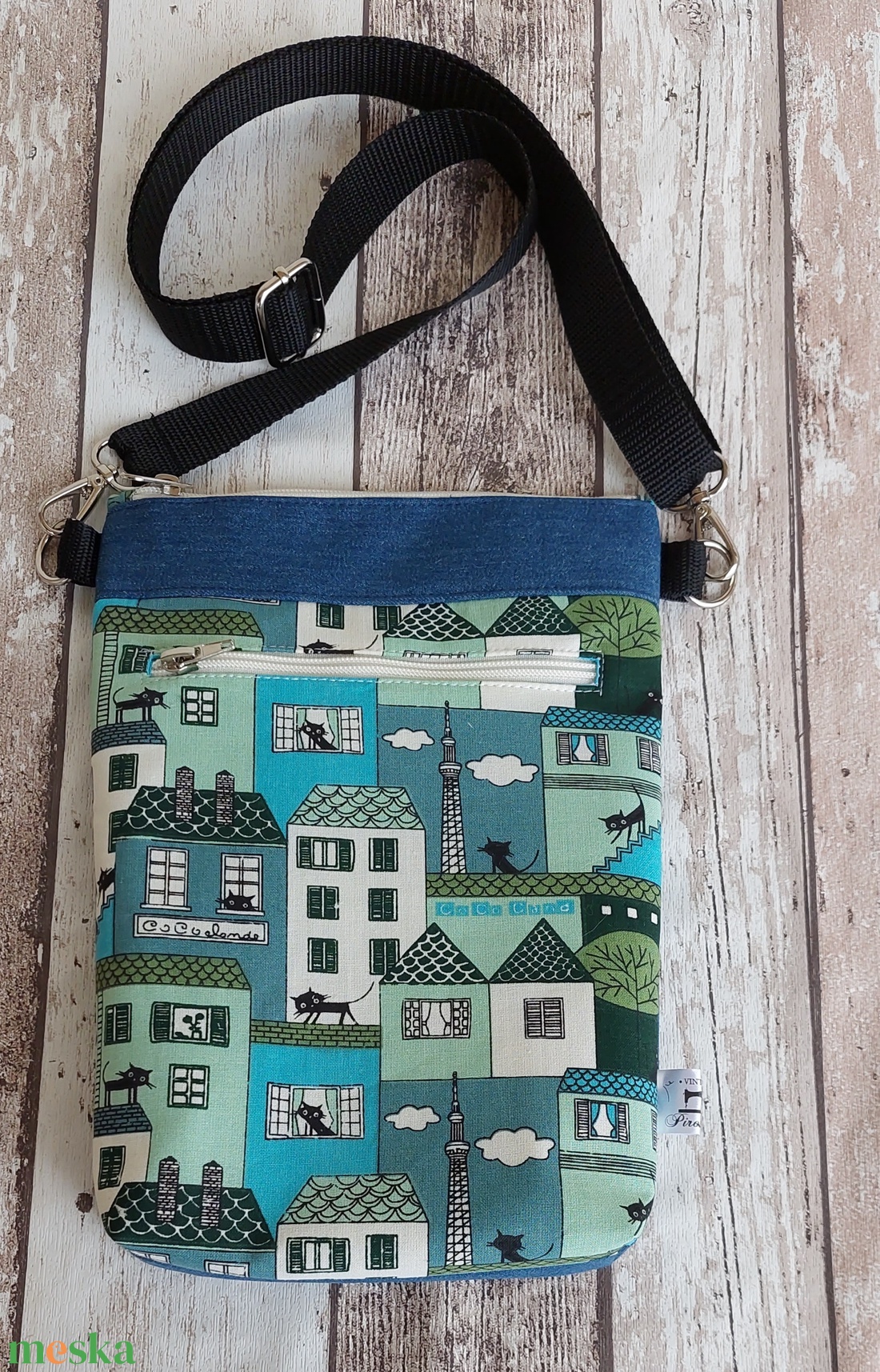 Cicás crossbody ,party táska,cica a háztetőn - táska & tok - kézitáska & válltáska - vállon átvethető táska - Meska.hu Cicás crossbody ,party táska,cica a háztetőn - táska & tok - kézitáska & válltáska - vállon átvethető táska - Meska.hu